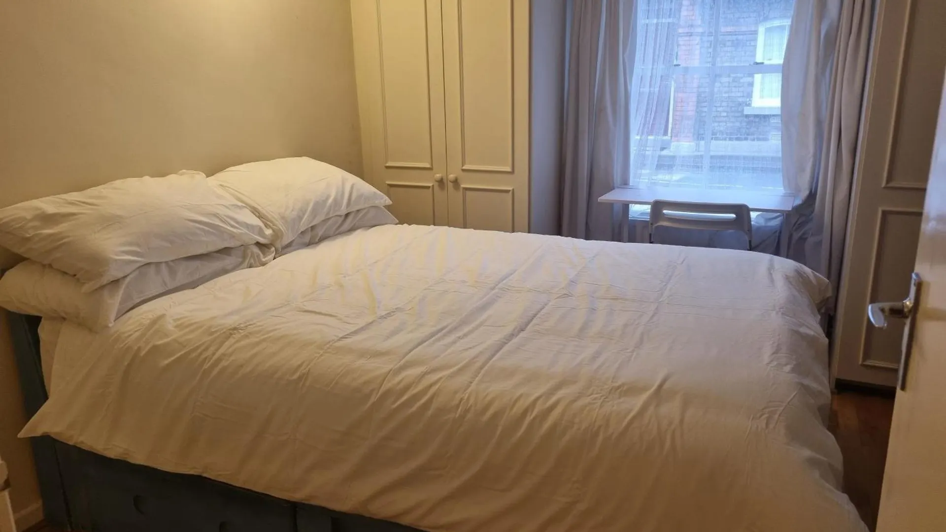 Estate Colttage Apartment Dublin